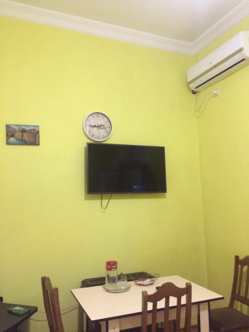 Batumi Guesthouse 28A エクステリア 写真