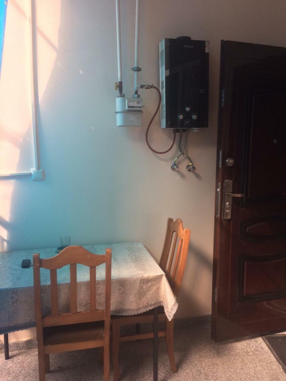 Batumi Guesthouse 28A エクステリア 写真