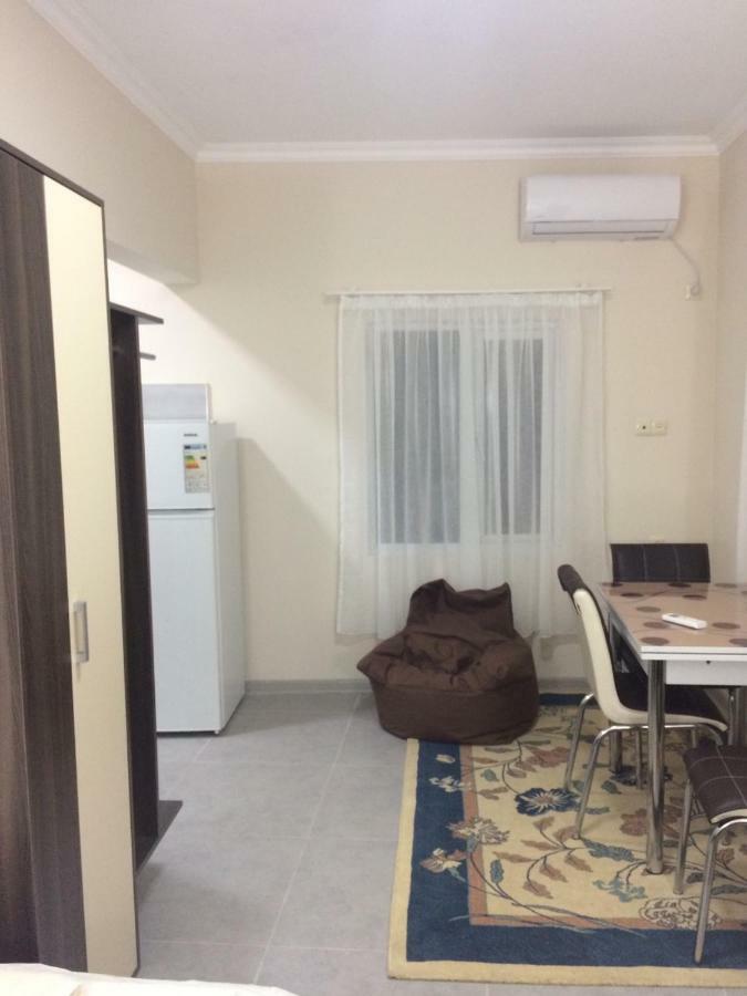 Batumi Guesthouse 28A エクステリア 写真