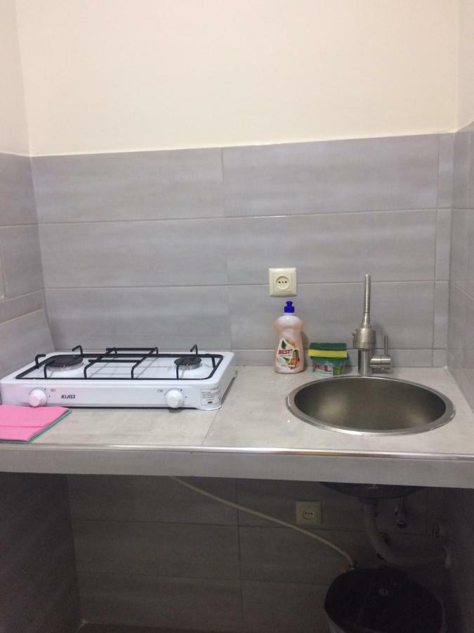 Batumi Guesthouse 28A エクステリア 写真